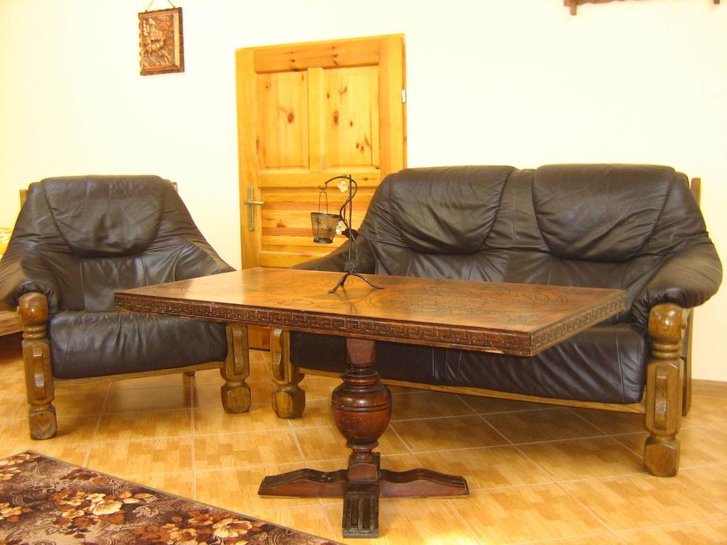 Gosciniec Podkowa Apartment Włodawa Стая снимка