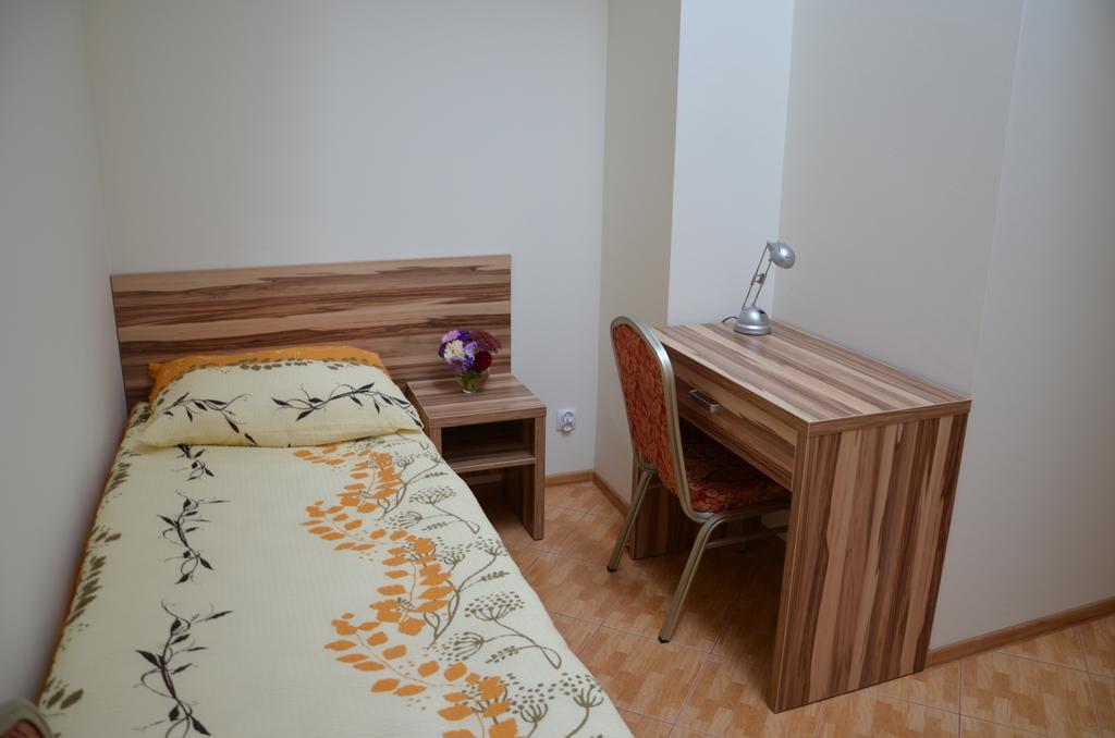 Gosciniec Podkowa Apartment Włodawa Стая снимка