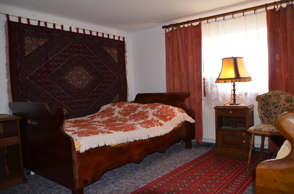 Gosciniec Podkowa Apartment Włodawa Стая снимка